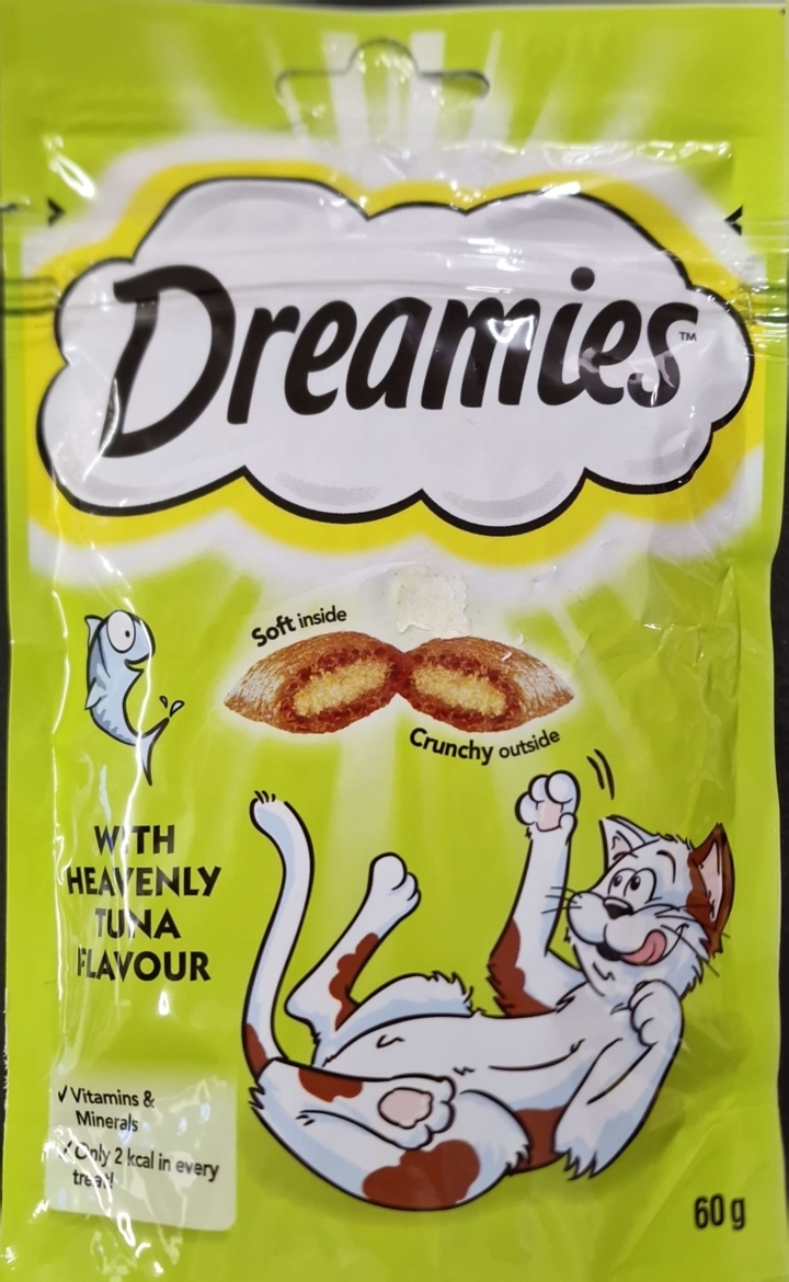 Dreamies With Heavenly Tuna Flavour