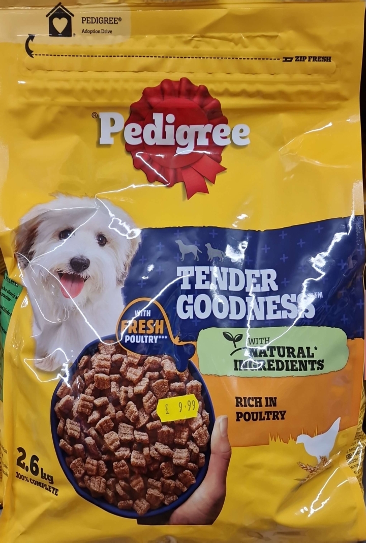 Pedigree Tender Goodness Dry Dog Food with Fresh Poultry Small Breeds