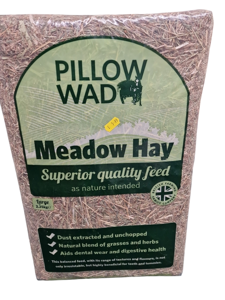 Pillow Wad Meadow Hay Large 2.25KG Superior Quality Feed