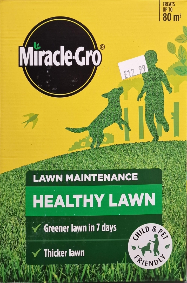 Miracle Gro Healthy Lawn Maintenance Feed