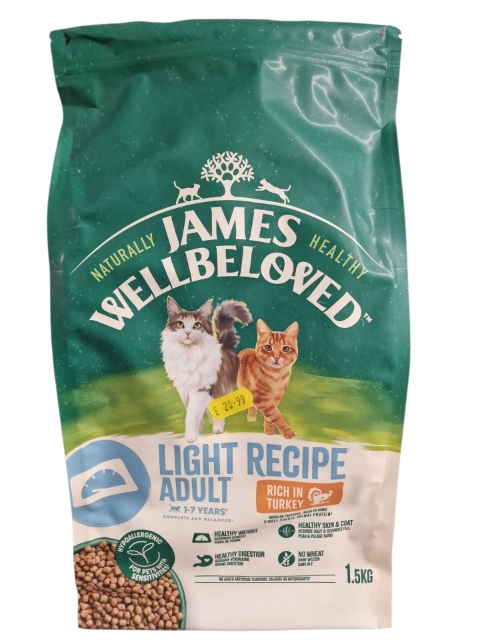 James Wellbeloved Light Recipe Adult Cat Food Rich in Turkey 1.5kg